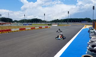 Một giải đua Go-kart (F1 mini) được tổ chức tại Việt Nam