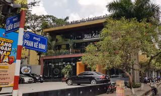 Di dời các cơ sở kinh doanh tại mương Phan Kế Bính
