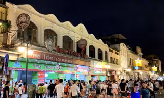 Du lịch Hà Nội, TPHCM 'hái ra tiền' 