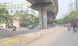 Dẹp bãi trông xe “dù”, mở rộng thành đường giao thông trên phố Hào Nam