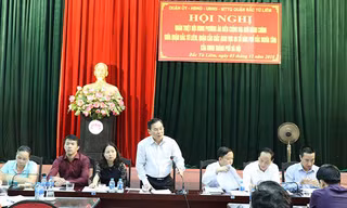 Bí thư Quận ủy Bắc Từ Liêm Trương Quang Thiều phát biểu tại hội nghị. 