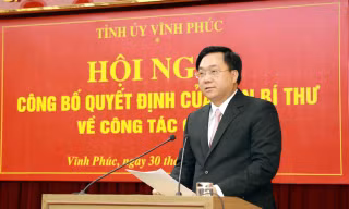 Ông Trần Duy Đông được bầu giữ chức Chủ tịch UBND tỉnh Vĩnh Phúc