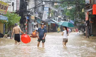 Hà Nội miễn giảm thuế cho người bị thiệt hại do bão số 3