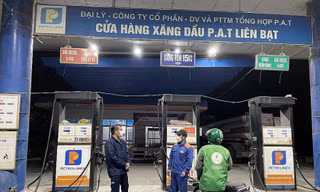 Hà Nội lập 3 tổ công tác kiểm tra tình trạng cây xăng 'nghỉ Tết'