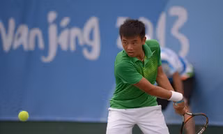 Hoàng Nam đối đầu Hoàng Thiên