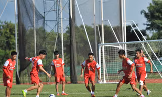 Gặp đối thủ mạnh, U19 Việt Nam lộ 'chiêu' hồi phục thể lực