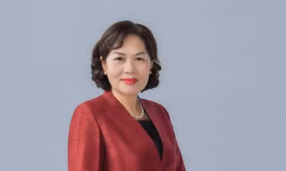 Bà Nguyễn Thị Hồng được giới thiệu làm Thống đốc NHNN Việt Nam. Ảnh Như Ý