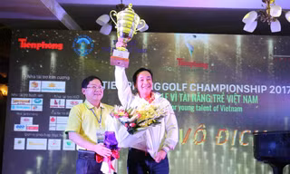 Golfer Lê Hùng Nam.
