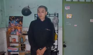 Đối tượng Võ Đức Anh Hào bị khởi tố về tội “tàng trữ tiền giả” 