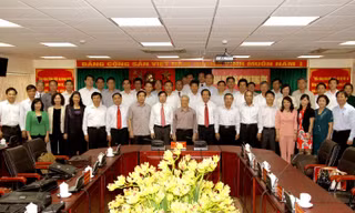 Tổng Bí thư Nguyễn Phú Trọng với Đảng ủy Khối các cơ quan Trung ương