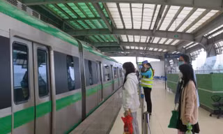 Tàu Cát Linh - Hà Đông chạy xuyên Tết 