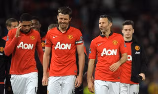 Carrick sẽ là 'liều thuốc tiên' cho Van Gaal