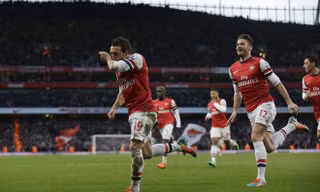 Arsenal – Fulham (2-0): Khi khó có Cazorla