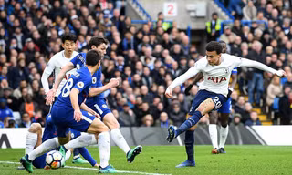 Dele Alli lập cú đúp cho Tottenham ở trận này.