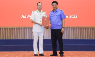 Công bố quyết định của Viện trưởng VKSND tối cao về công tác cán bộ