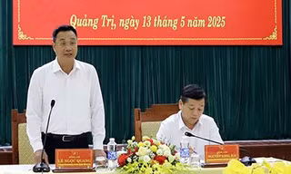 Khẩn trương xây dựng đề án thành lập Đảng bộ tỉnh Quảng Trị mới 