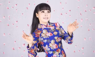 Ngày giáp tết, Trang Nhung tung MV “Vui đón xuân”