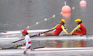 VĐV Việt Nam đã giành 4 HCV, 2 HCB ở các nội dung của môn Rowing vào sáng nay. Ảnh: Zing