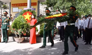 Khánh Hòa tưởng niệm chiến sĩ tàu không số hi sinh tại Hòn Hèo