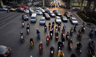 Tài xế say xỉn phải dọn nhà xác