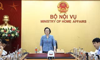 Bộ Nội vụ kiểm tra tình hình công chức, viên chức bỏ việc tại Hà Nội, Cần Thơ, Bình Dương