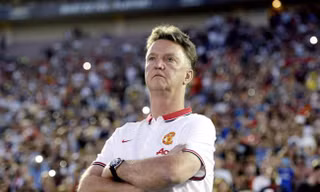 Tuyên bố ngừng chiêu binh, Van Gaal khiến M.U cụt hứng
