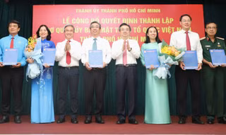 Chi tiết nhân sự lãnh đạo Ủy ban MTTQ Việt Nam TPHCM mới
