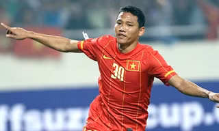 Mục kích Anh Đức sút tung lưới đội tuyển Jordan