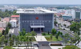 Cà Mau đang điều tra 10 vụ án liên quan đến tham nhũng