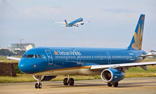 Vietnam Airlines sẽ tái cơ cấu tổng thể với hy vọng vượt qua khó khăn. Ảnh: Phạm Thanh