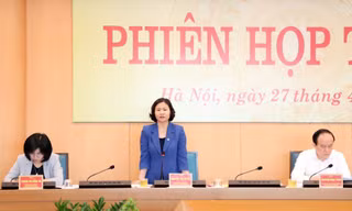 Phiên họp Uỷ ban bầu cử thành phố Hà Nội sáng 27/4