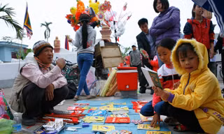 Chợ quê năm có một phiên