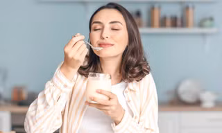 Nghiên cứu mới tiết lộ công dụng không ngờ của việc uống sữa mỗi ngày