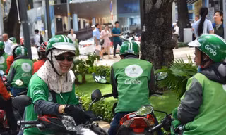 Kiểu phụ thu quái lạ của Grab!