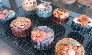 Bánh Trung thu điêu khắc gây sốt thị trường