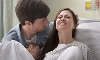 Nghiên cứu mới: Phụ nữ giảm 2 tuổi thọ sau mỗi lần sinh nở