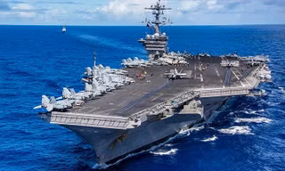Sức mạnh tàu sân bay Carl Vinson của Mỹ sắp cập cảng Việt Nam