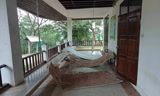 Một trường học ở tỉnh Nan (Thái Lan) hư hại nhẹ sau trận động đất ở Lào. Ảnh: Twitter