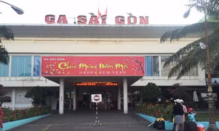 Ga Sài Gòn ngày cuối năm
