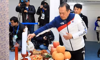 Lễ đón năm mới đặc biệt của VĐV Hàn Quốc tại làng Olympic
