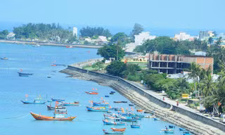 Một xã ở huyện đảo Lý Sơn có 5 cán bộ sử dụng bằng có nghi vấn