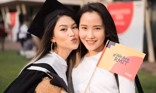 “Phản ứng” lại vụ Chi Pu - Quỳnh Anh Shyn “toang” vì tình, Ngọc Thanh Tâm khoe bạn 15 năm 