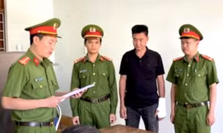 Vụ xe tải đè bẹp ô tô con trên đèo Lò Xo: Bắt tạm giam tài xế