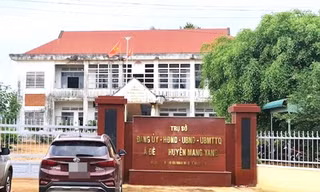 Tạm giữ một chỉ huy trưởng quân sự xã nghi sử dụng ma tuý tại trụ sở