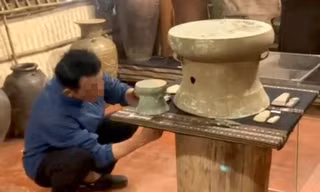 Cán bộ ngân hàng ở Gia Lai lấy 2 hiện vật cổ để làm ‘phép thử’ công tác bảo vệ?