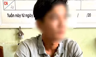 Gọi video khỏa thân với bạn trai quen qua mạng, cô gái trẻ bị tống tiền