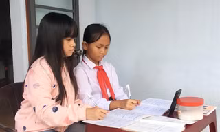 Vì sao học sinh nghèo Gia Lai chưa nhận được 14 nghìn máy tính bảng?