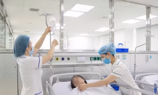 Chăm sóc bệnh nhân trẻ bị đột quỵ tại BV Trung ương Quân đội 108 