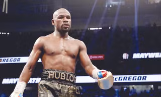 “Độc cô cầu bại” Mayweather sẽ thượng đài ảo