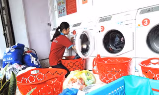 Dịch vụ giặt là kiếm bội tiền vì nhu cầu khách tăng gấp đôi, gấp ba so với ngày thường. Ảnh minh họa